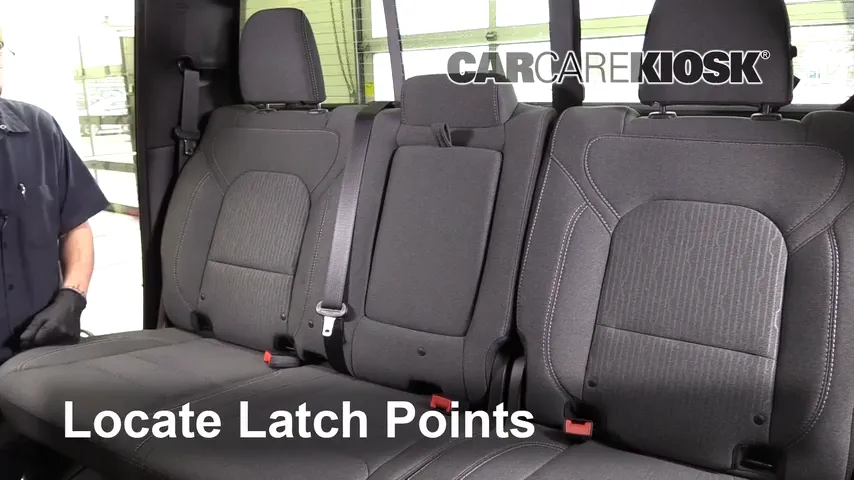 2019 Ram 1500 Big Horn 5.7L V8 Crew Cab Pickup Car Seats
